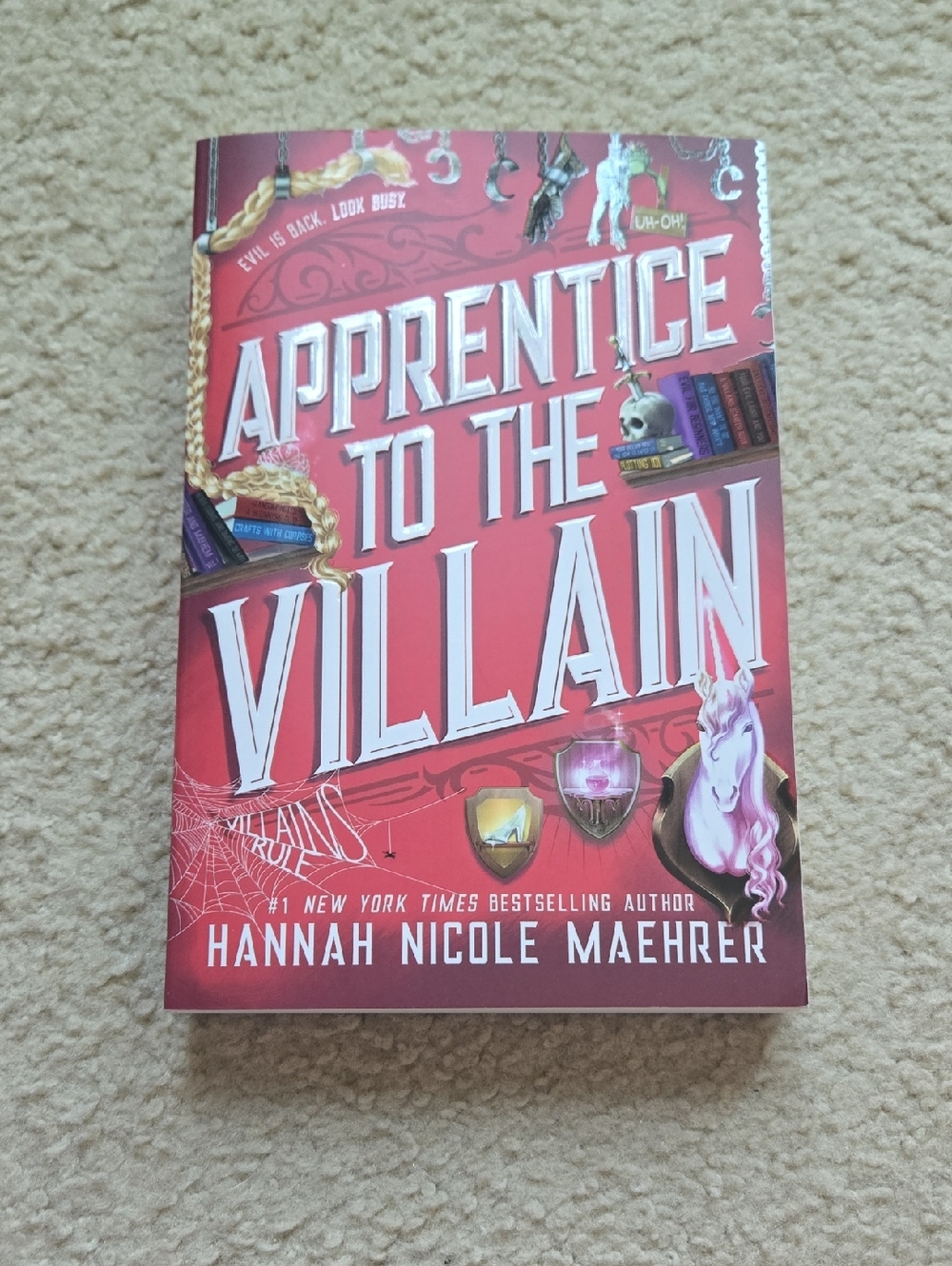 Apprentice to the Villain by Hannah Nicole Maehrer - Red Cover